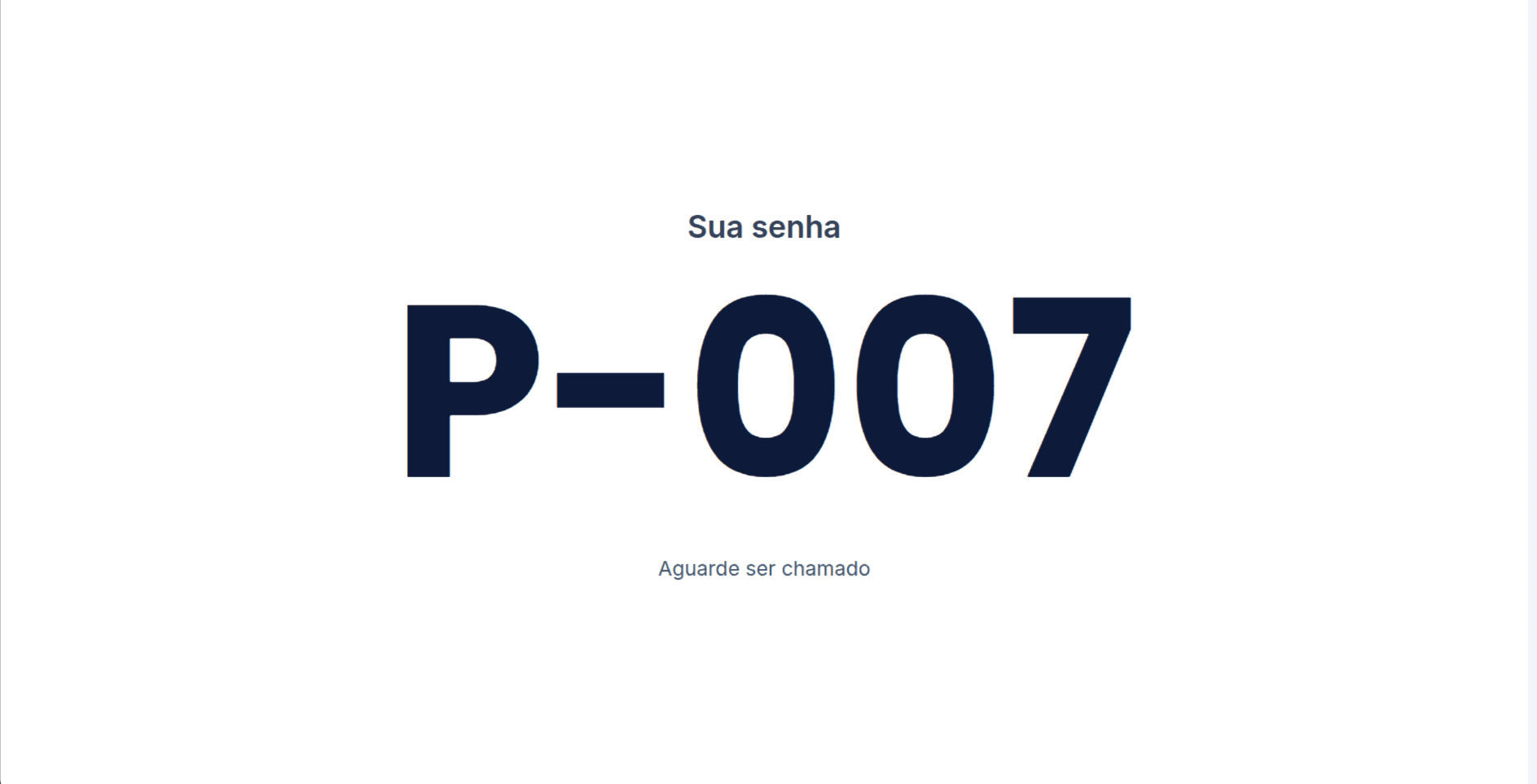 Tela do totem de autoatendimento do Atendatec exibindo a senha gerada para o paciente aguardar a chamada